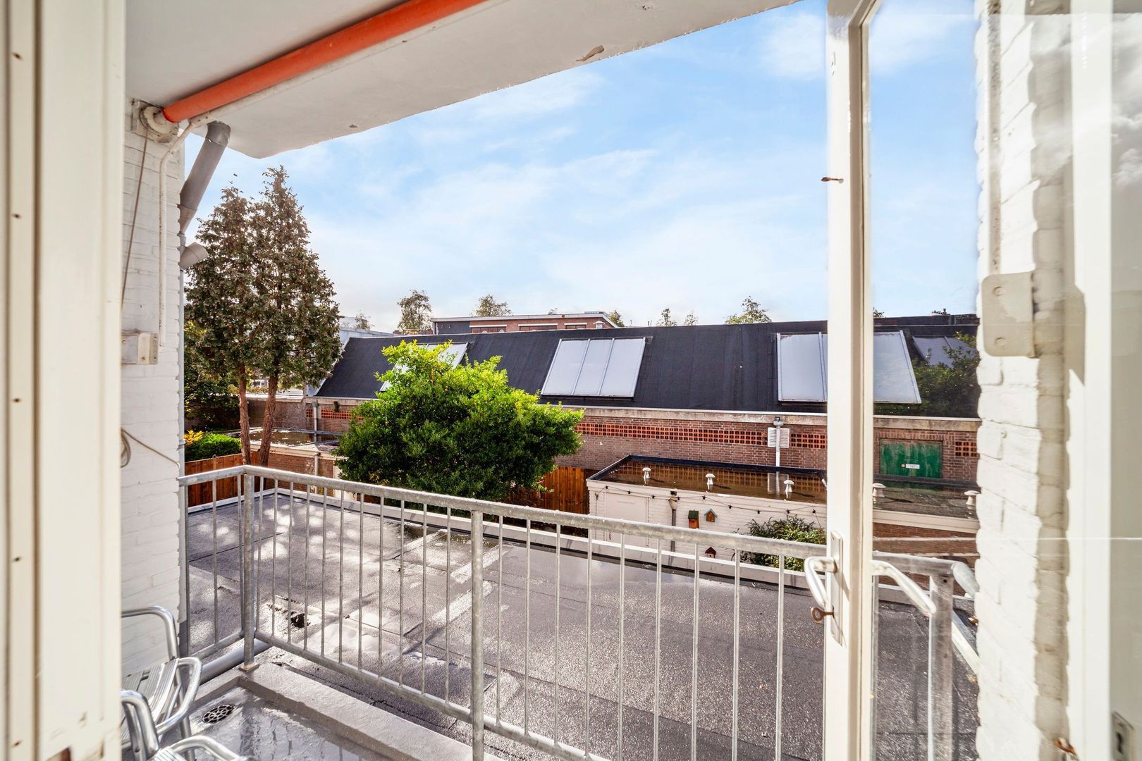 Laan van Nieuw Oosteinde 132, Voorburg foto-3 blur