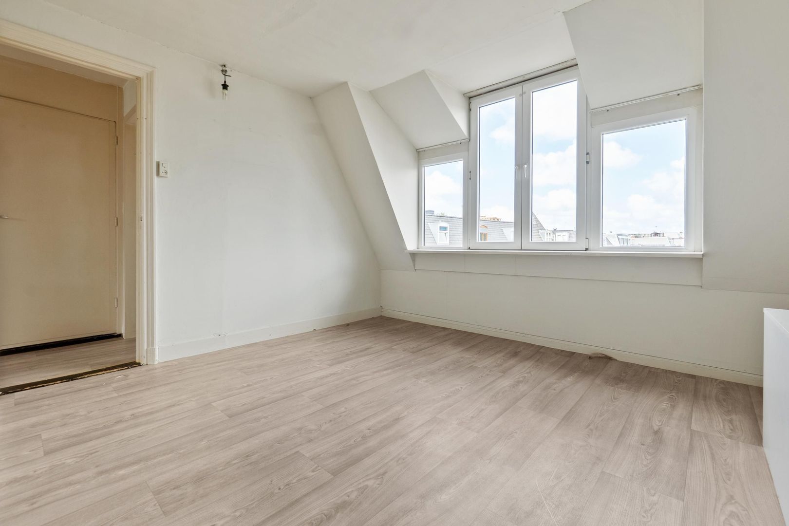 Van Egmondstraat 12, Den Haag foto-20 blur