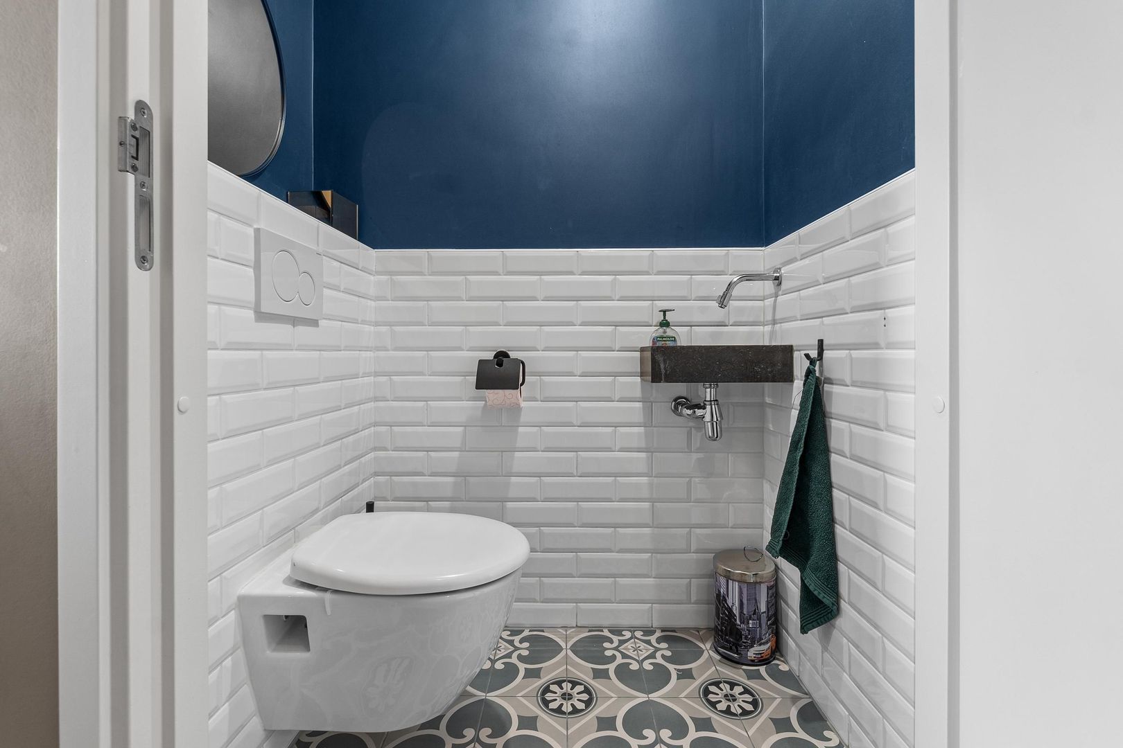 Kalvermarkt 12 C, Den Haag foto-52 blur