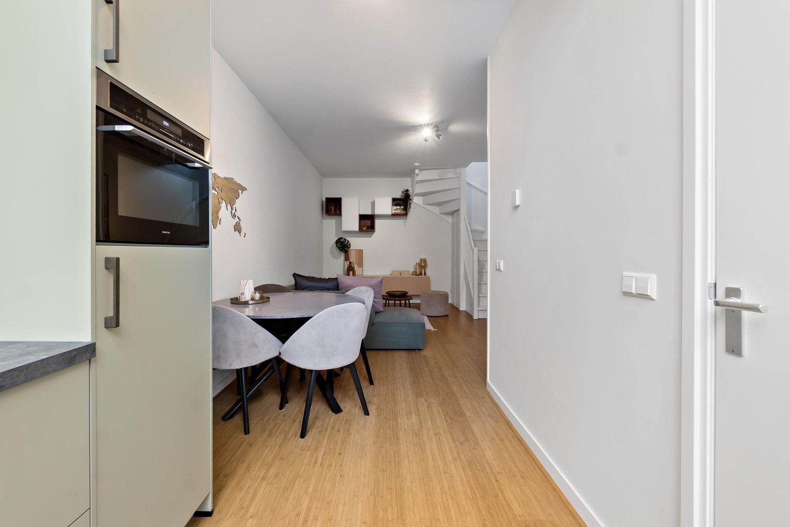 Carneoolstraat 40 B, Leiden foto-16 blur