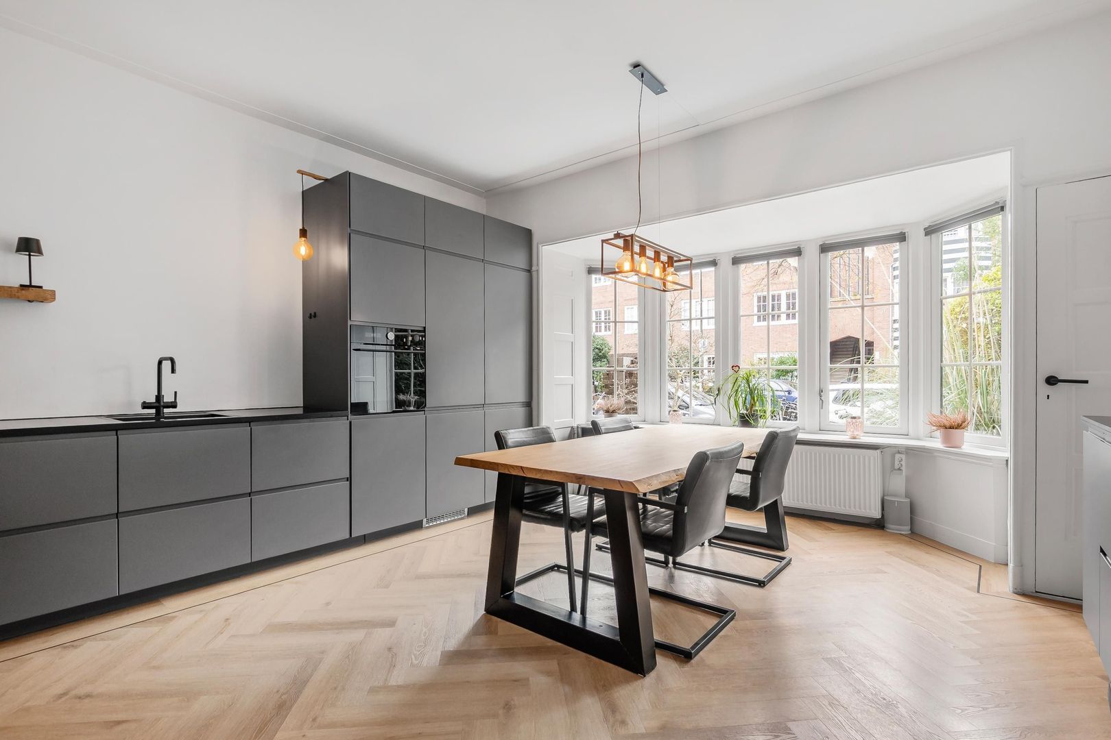 Goudsbloemlaan 37, Den Haag foto-12 blur