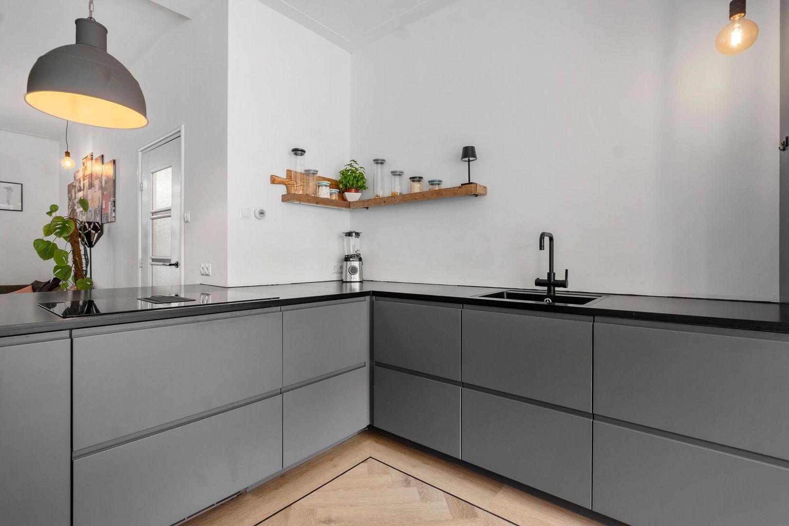 Goudsbloemlaan 37, Den Haag foto-11 blur