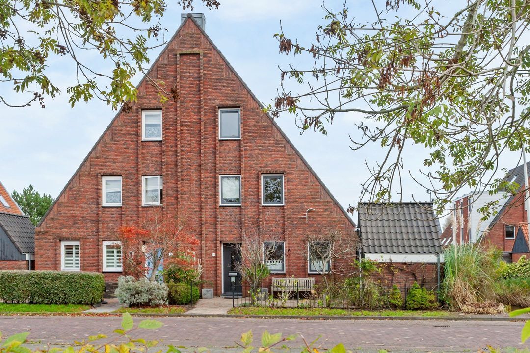 Waterweegbree 34, Den Haag