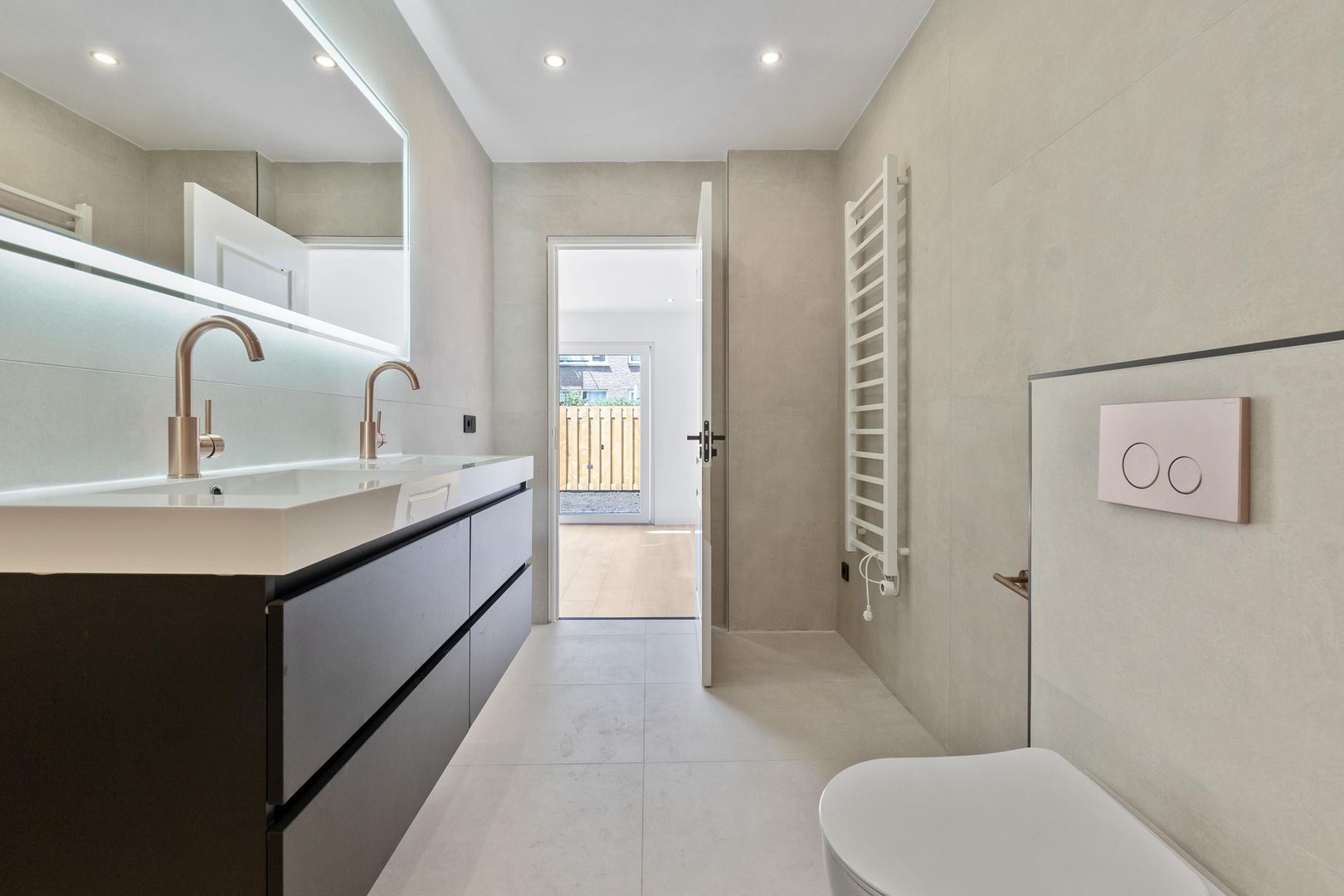 Spiraeastraat 25, Den Haag foto-23 blur