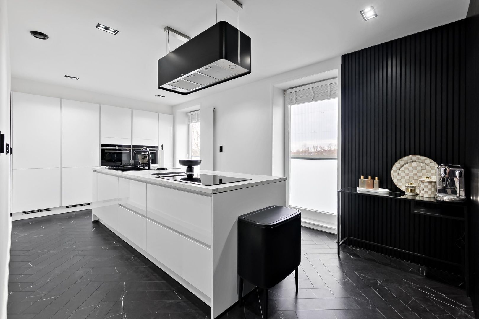 Dedemsvaartweg 491, Den Haag foto-18 blur