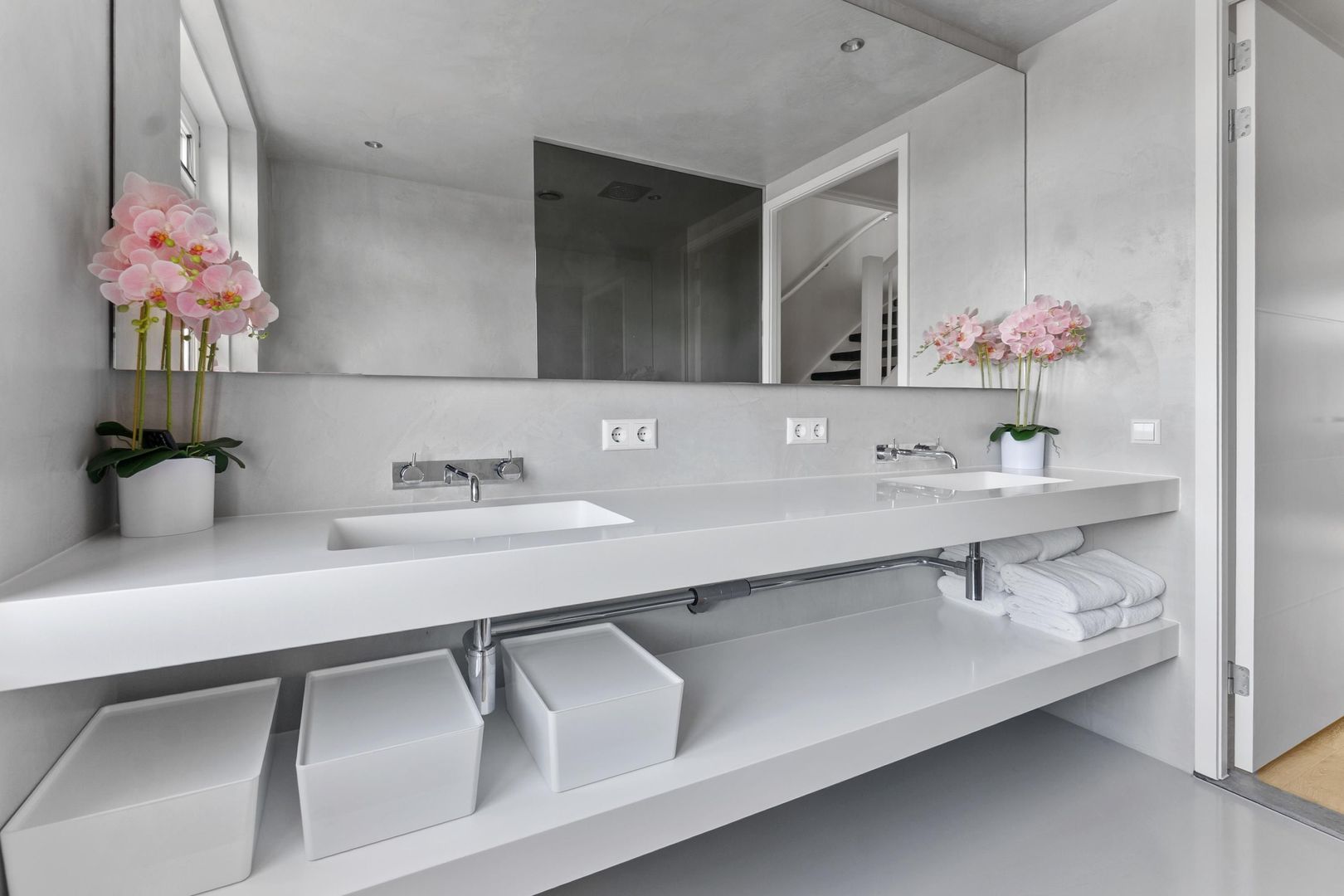 De Druiventrap 30, Wateringen foto-19 blur