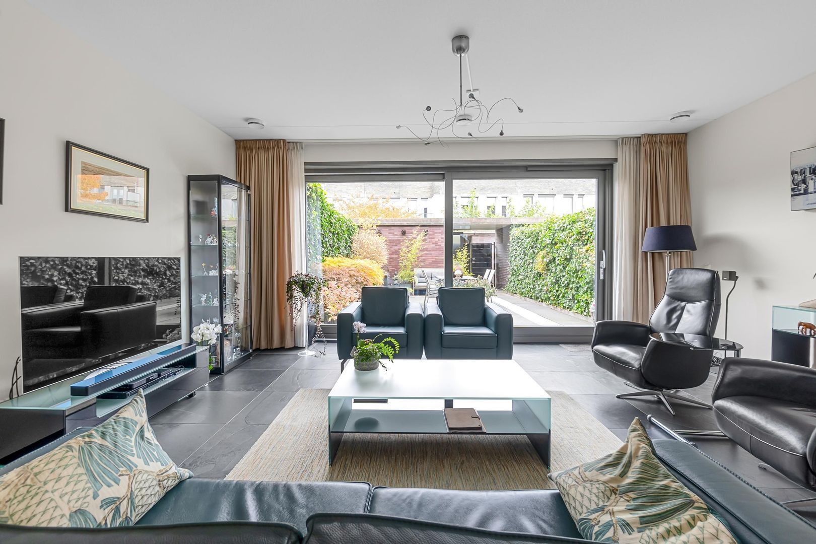 Vitruviusstraat 135, Leiden foto-12 blur