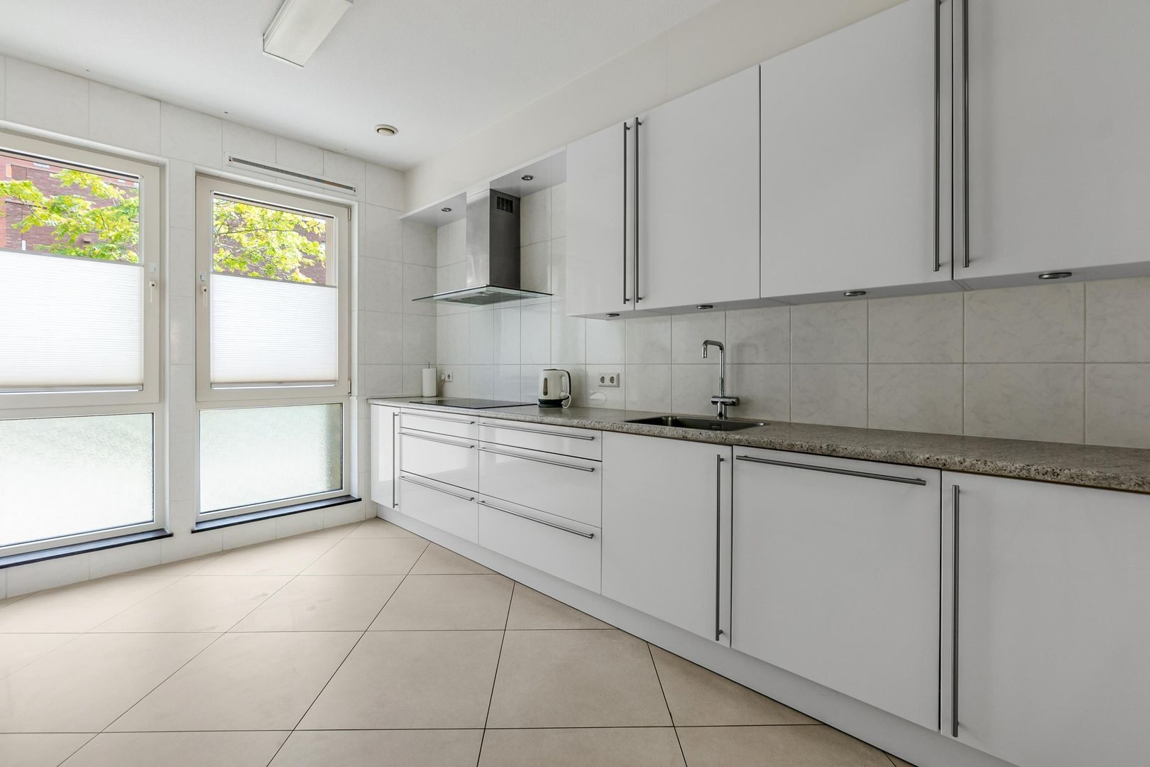 Onyxstraat 12, Leiden foto-23 blur