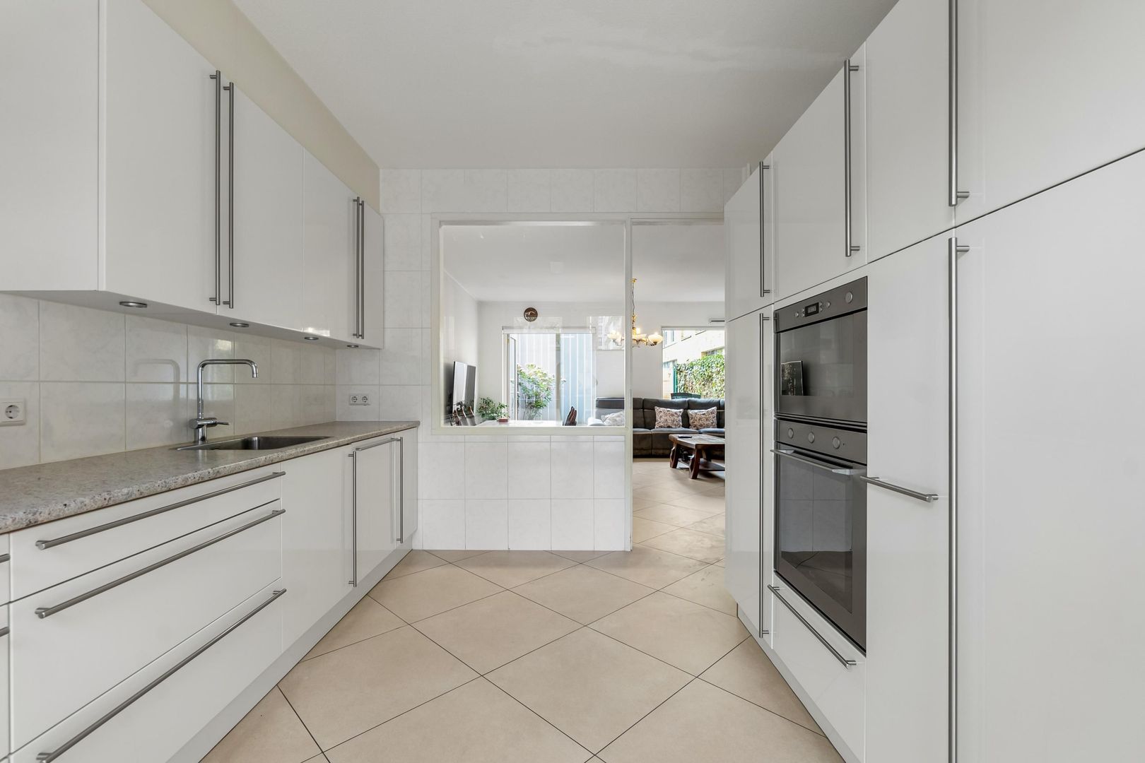 Onyxstraat 12, Leiden foto-27 blur