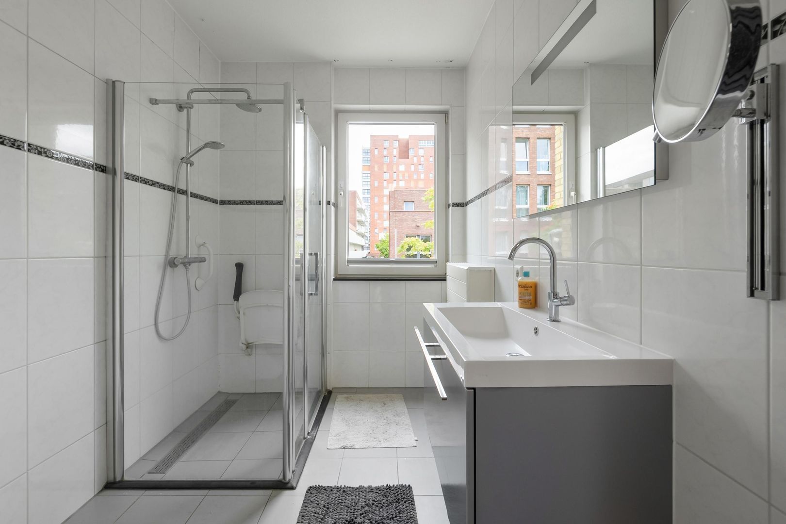 Onyxstraat 12, Leiden foto-40 blur