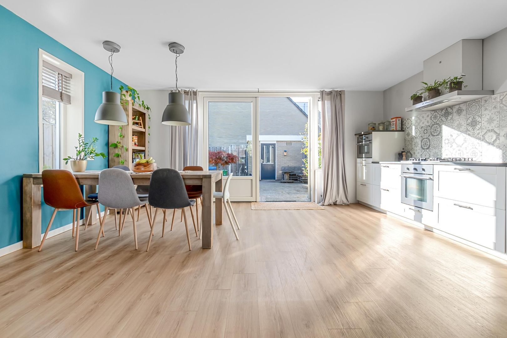 Tjerk Kloostralaan 12, Den Haag foto-11 blur