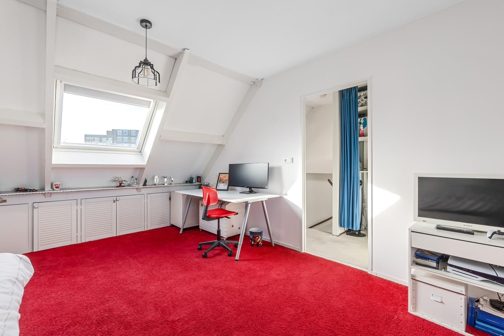 Tjerk Kloostralaan 12, Den Haag foto-48 blur