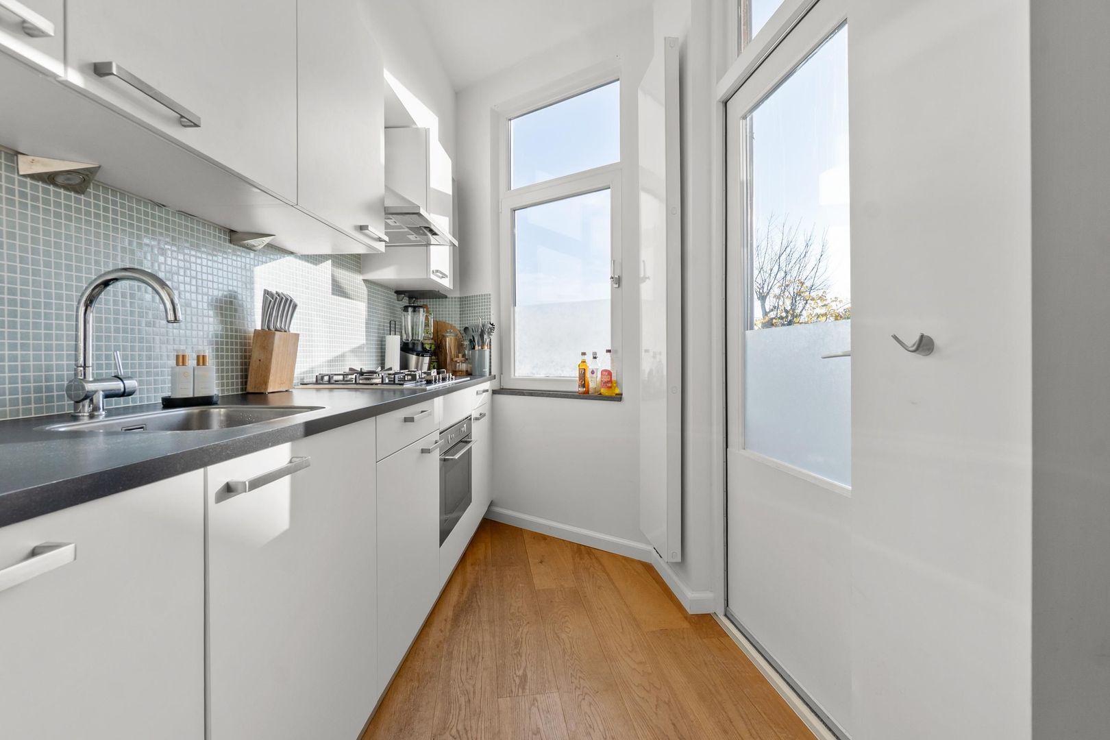 Pluvierstraat 434, Den Haag foto-21 blur