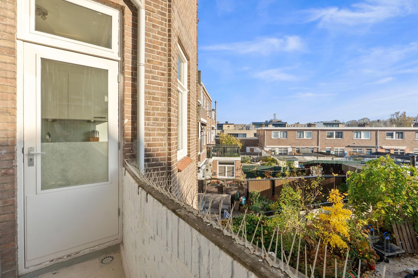 Pluvierstraat 434, Den Haag foto-16 blur