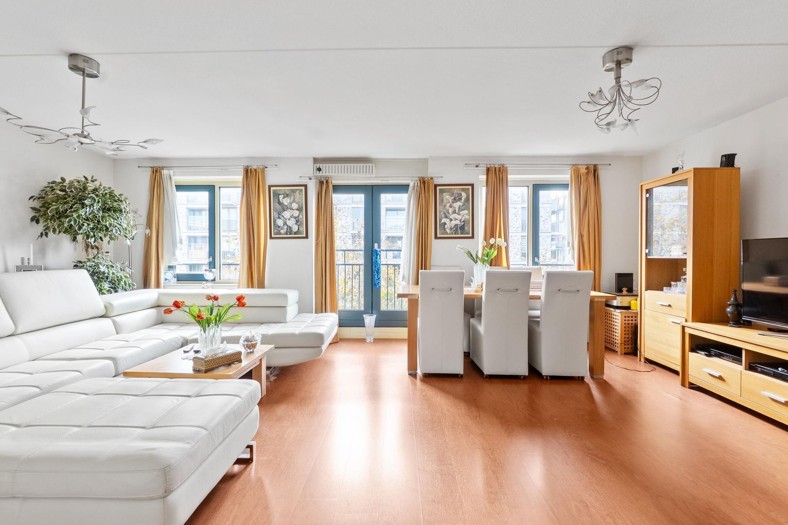 Lobattostraat 99, Den Haag foto-4 blur