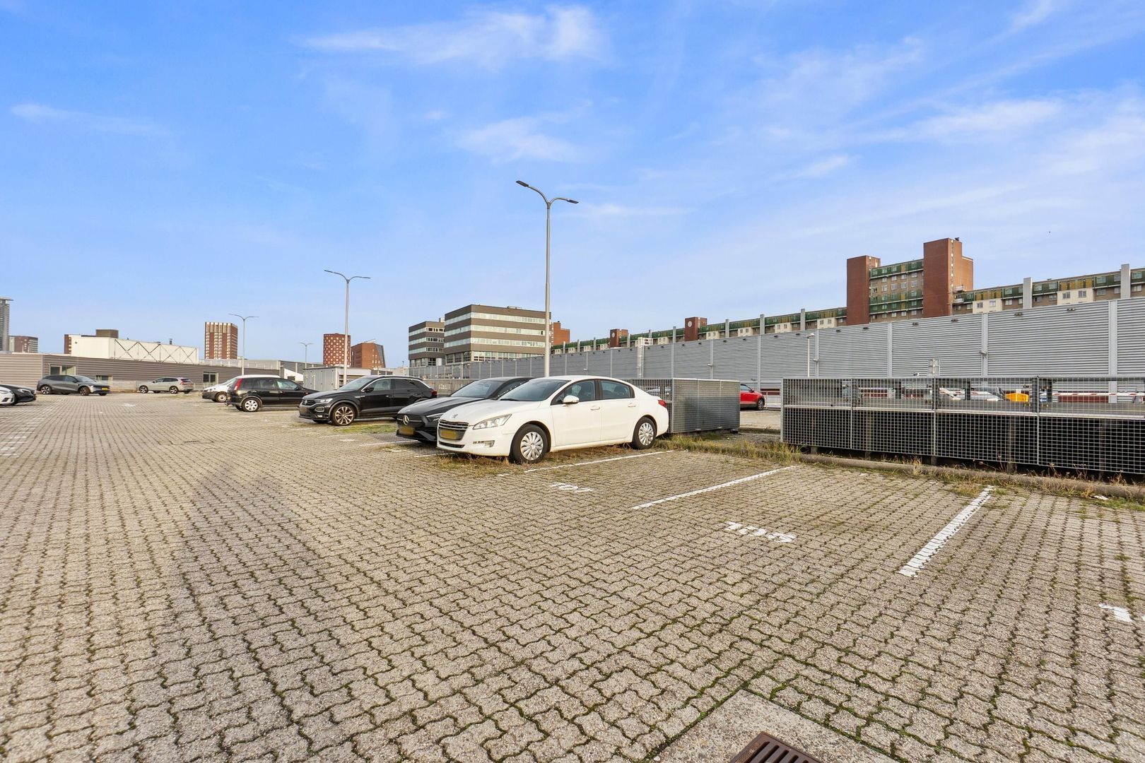 Lobattostraat 99, Den Haag foto-38 blur