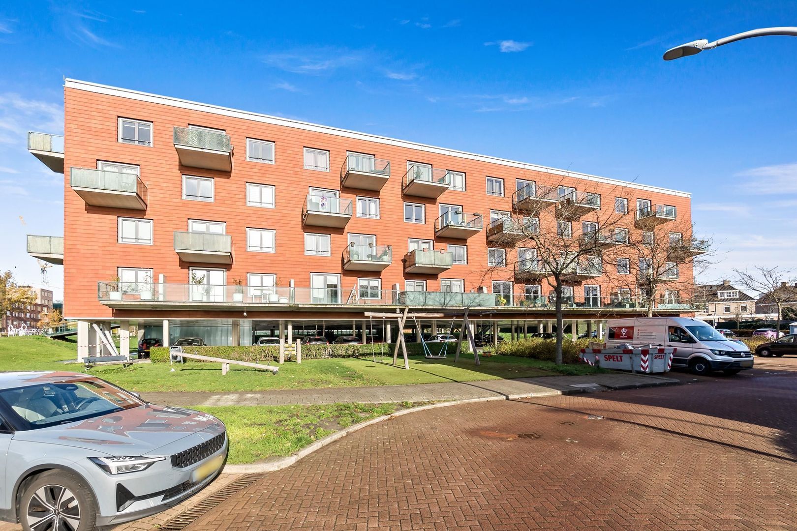 Nes 68, Pijnacker foto-0 blur