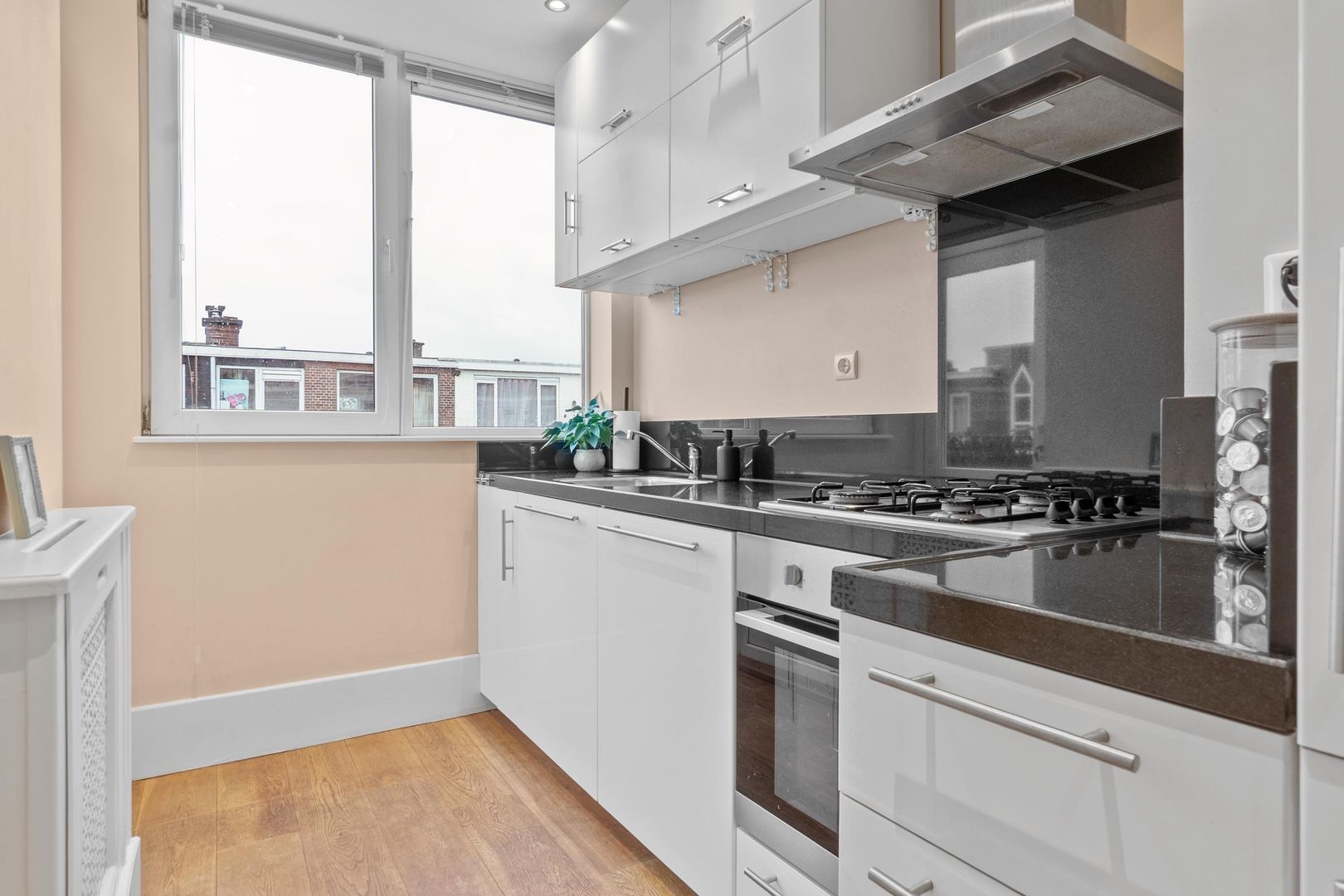 Naarderstraat 169, Den Haag foto-9 blur