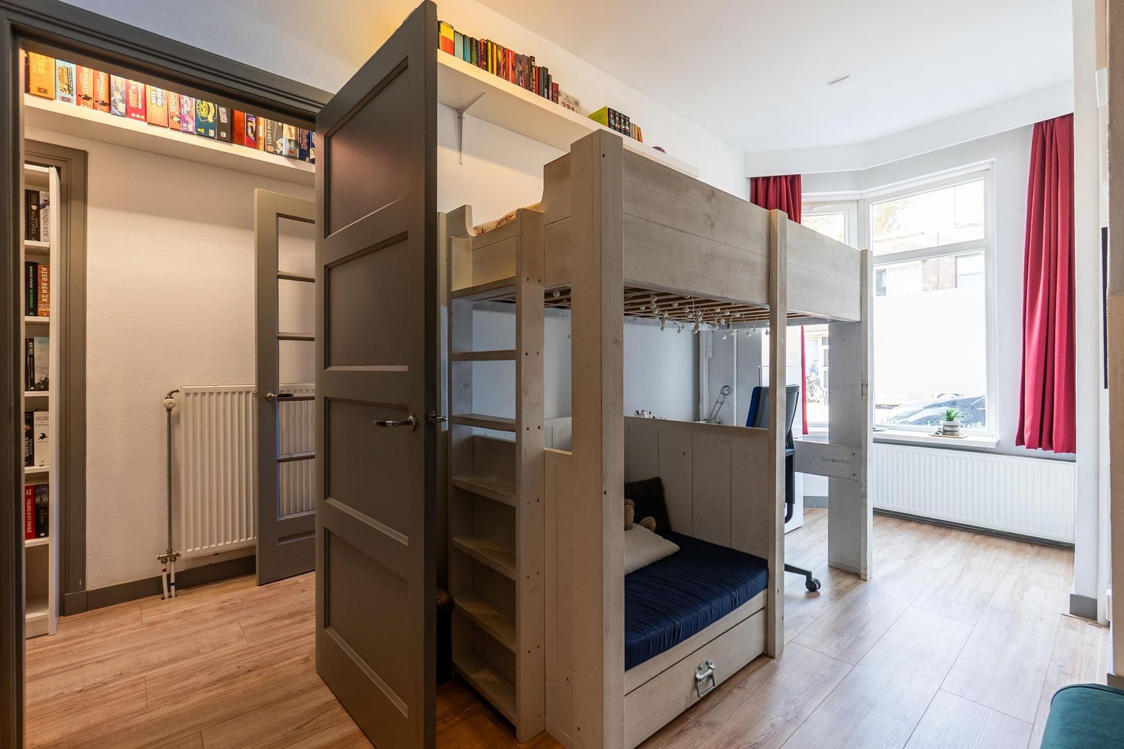 Jurriaan Kokstraat 164, Den Haag foto-26 blur