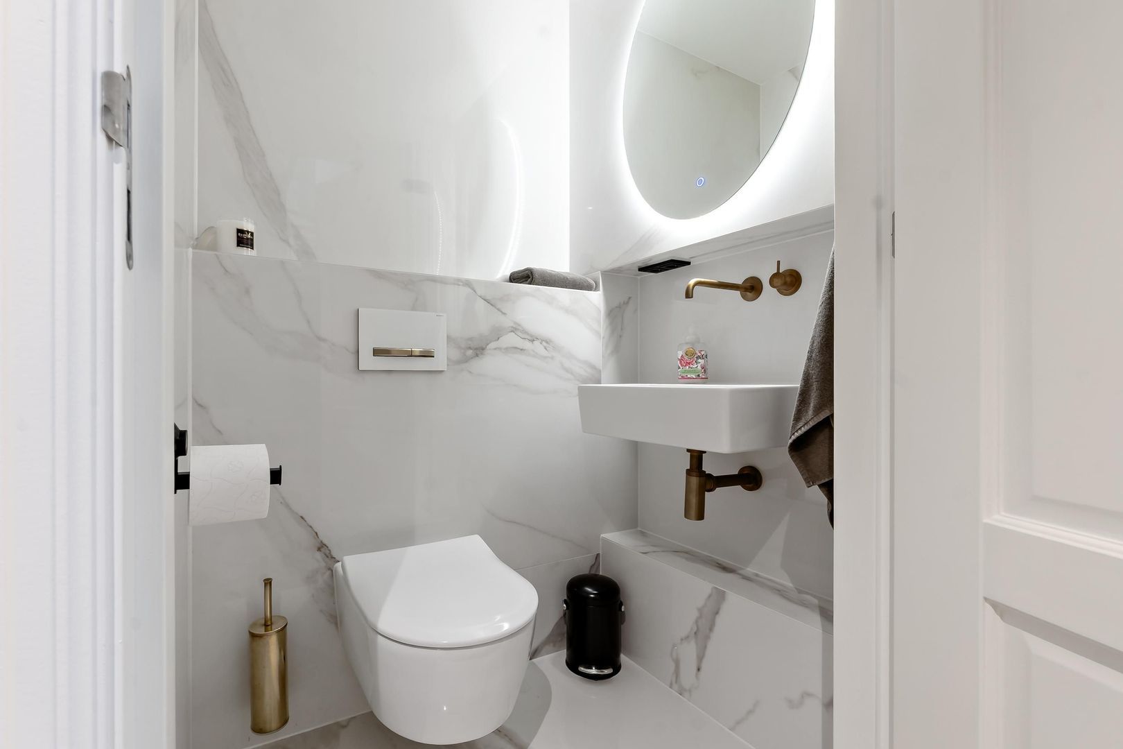 Oostmadeweg 5 A, Den Haag foto-77 blur