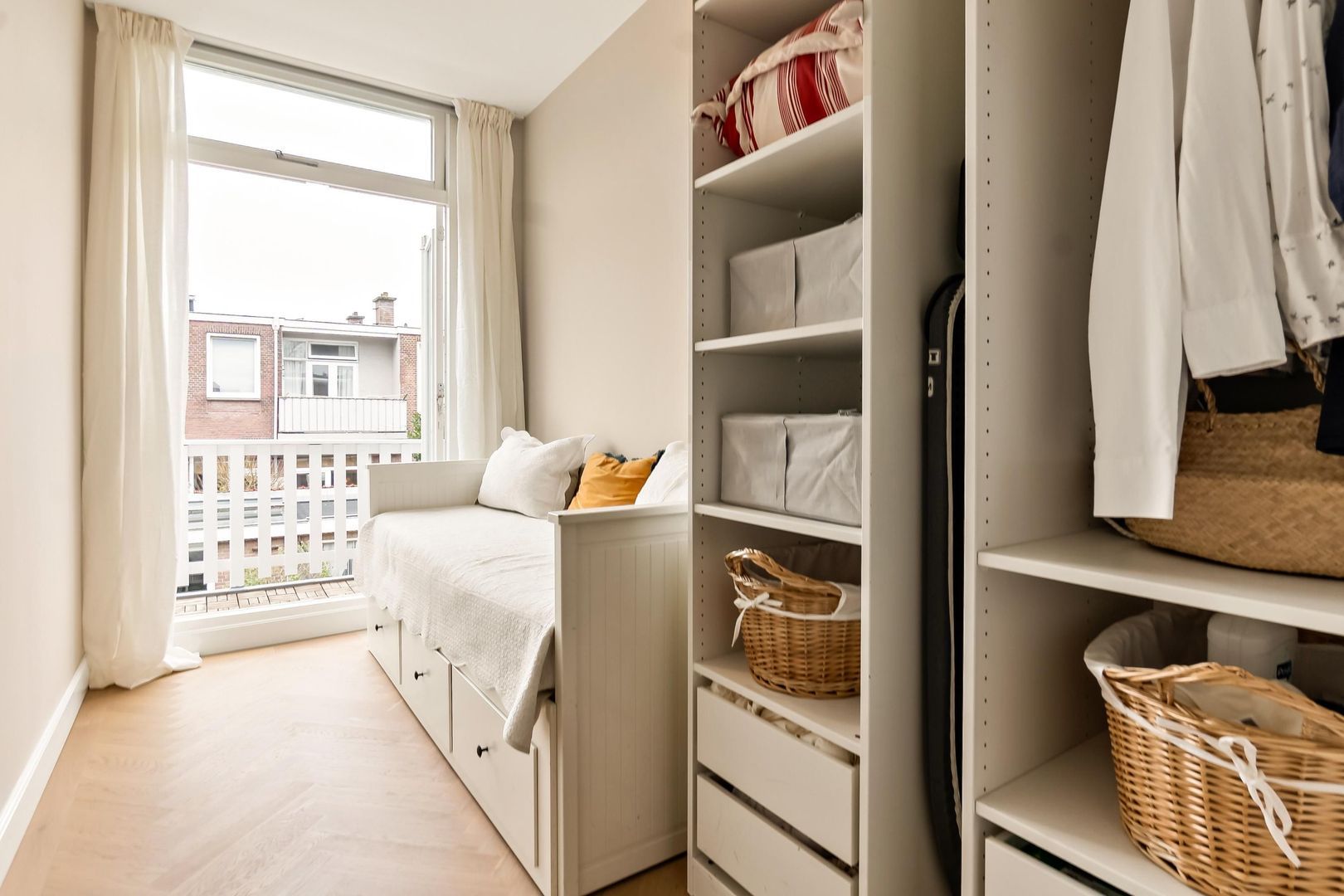 Van Boetzelaerlaan 202, Den Haag foto-42 blur