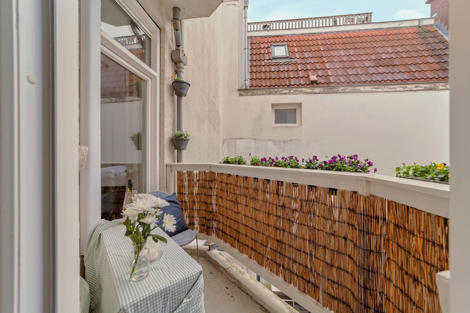 van Egmondestraat 11, Voorburg foto-14 blur