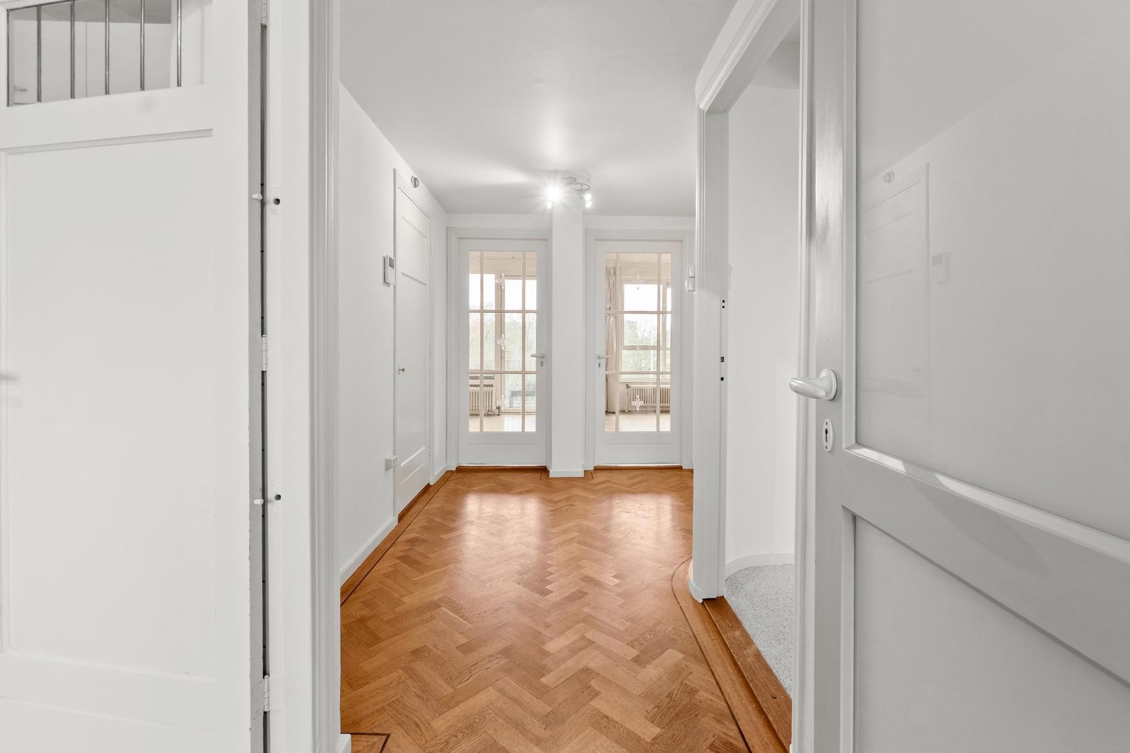 Ridderspoorweg 50, Den Haag foto-12 blur