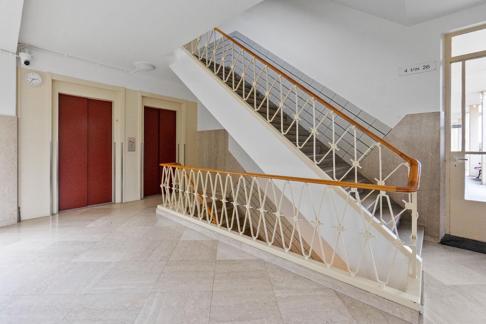 Ridderspoorweg 50, Den Haag foto-4 blur