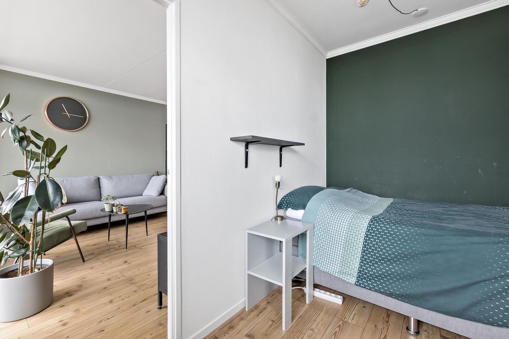 Vijf Meilaan 72, Leiden foto-23 blur