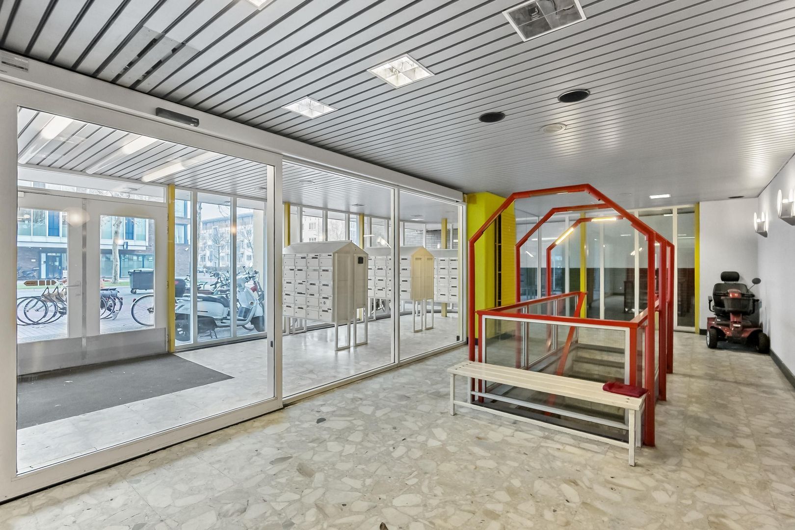 Vijf Meilaan 72, Leiden foto-3 blur