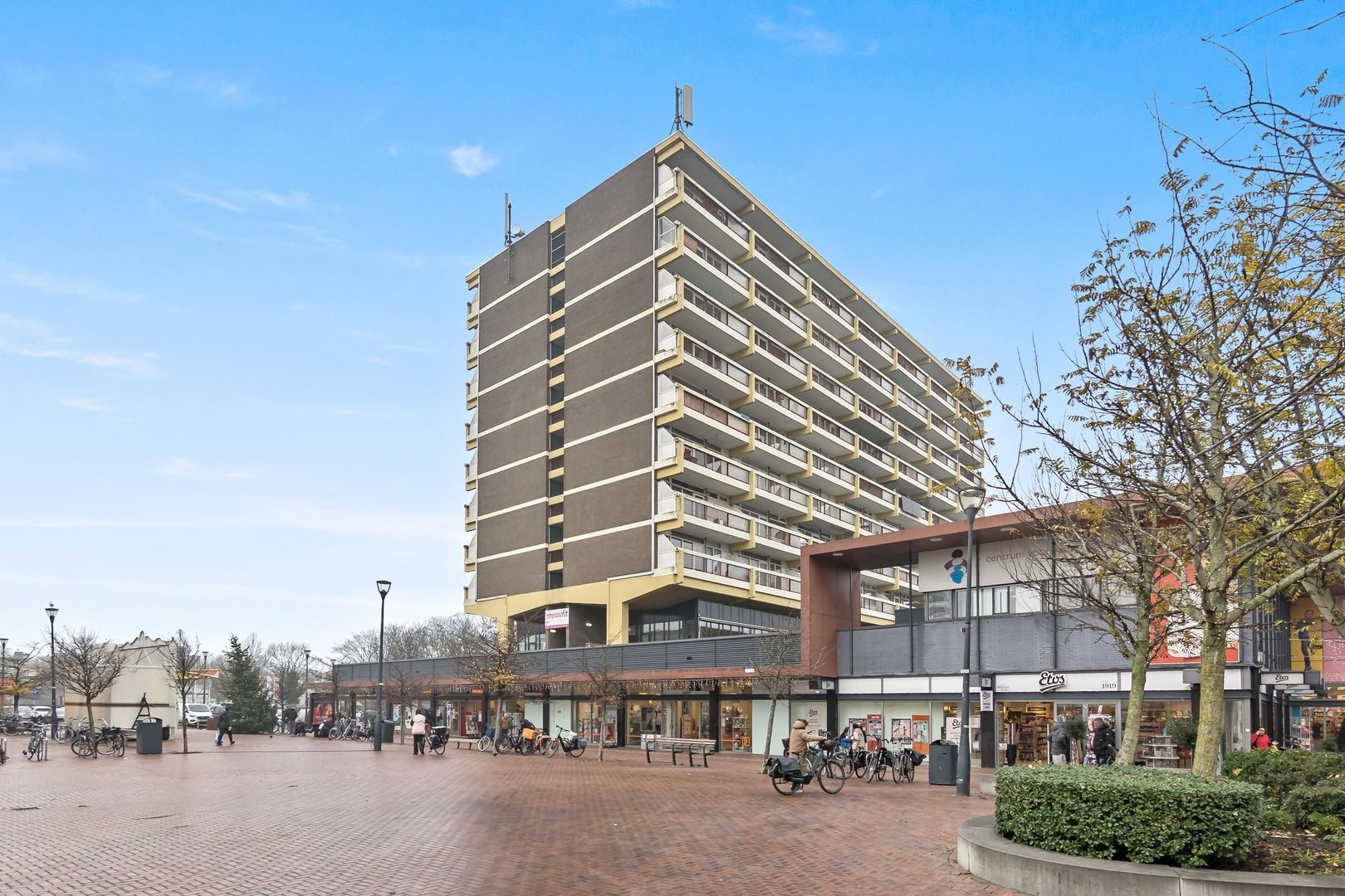 Vijf Meilaan 72, Leiden foto-31 blur