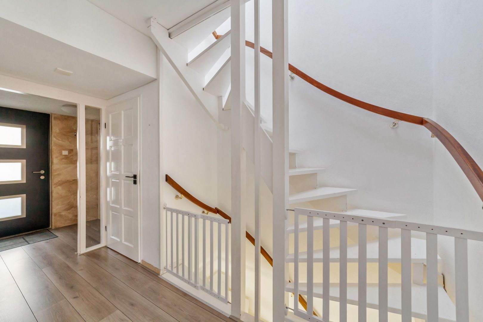 De Bronkhorst 2, Wateringen foto-13 blur