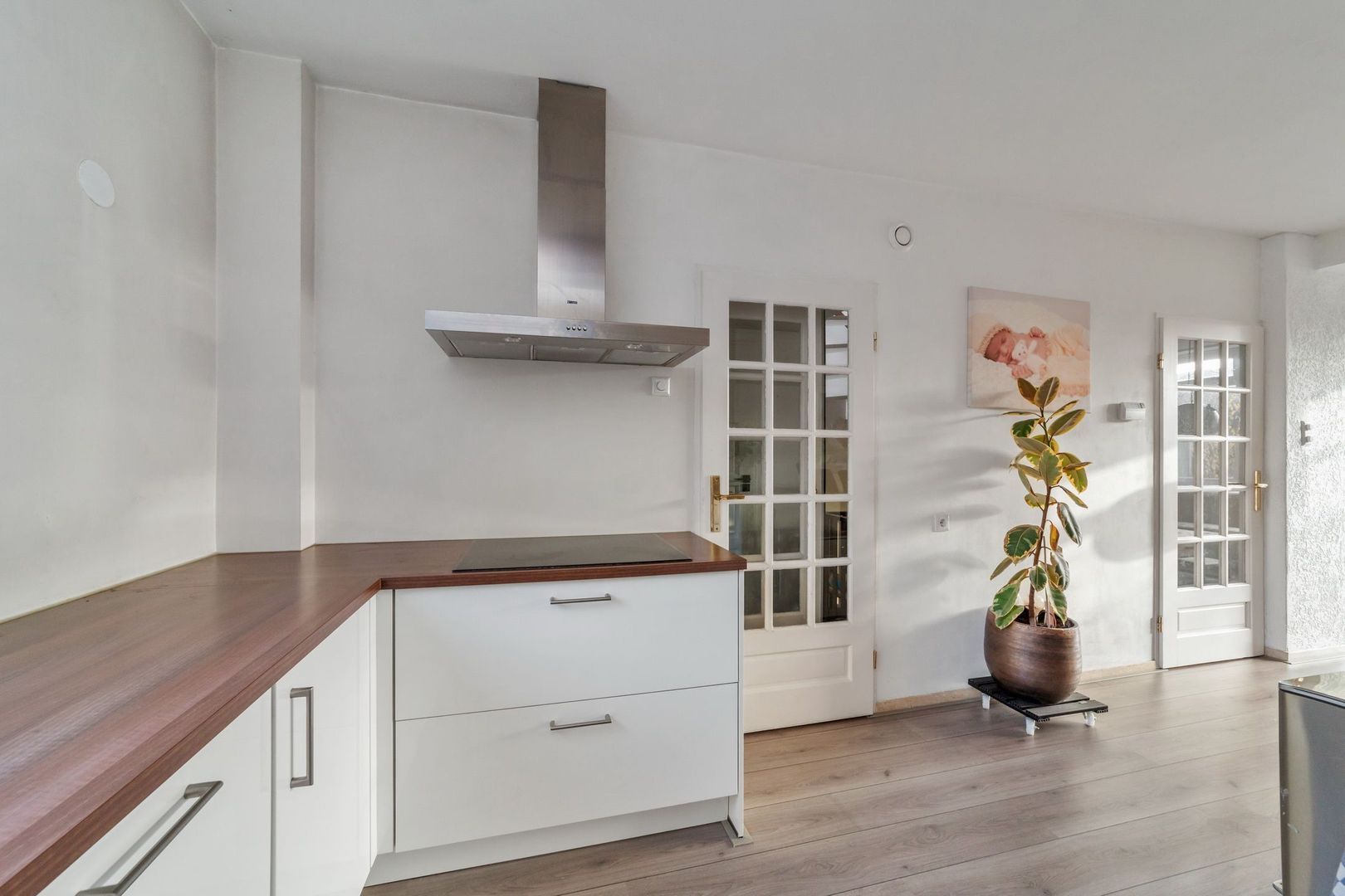 De Bronkhorst 2, Wateringen foto-12 blur