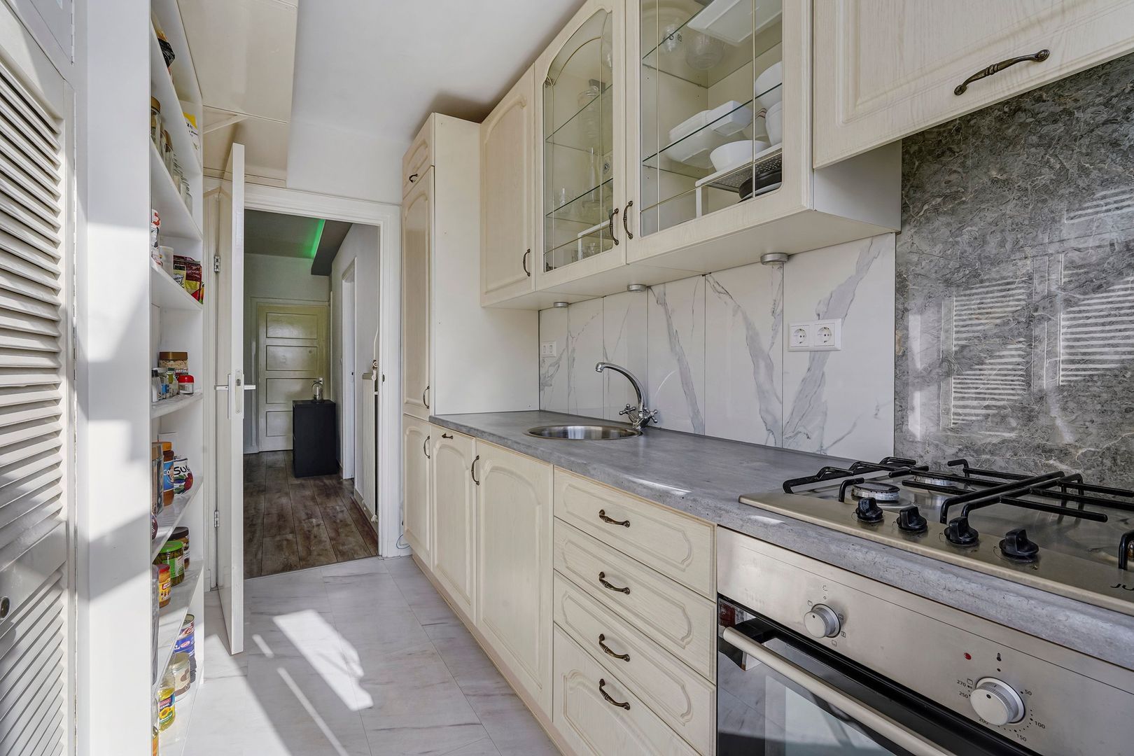 Uddelstraat 98, Den Haag foto-25 blur