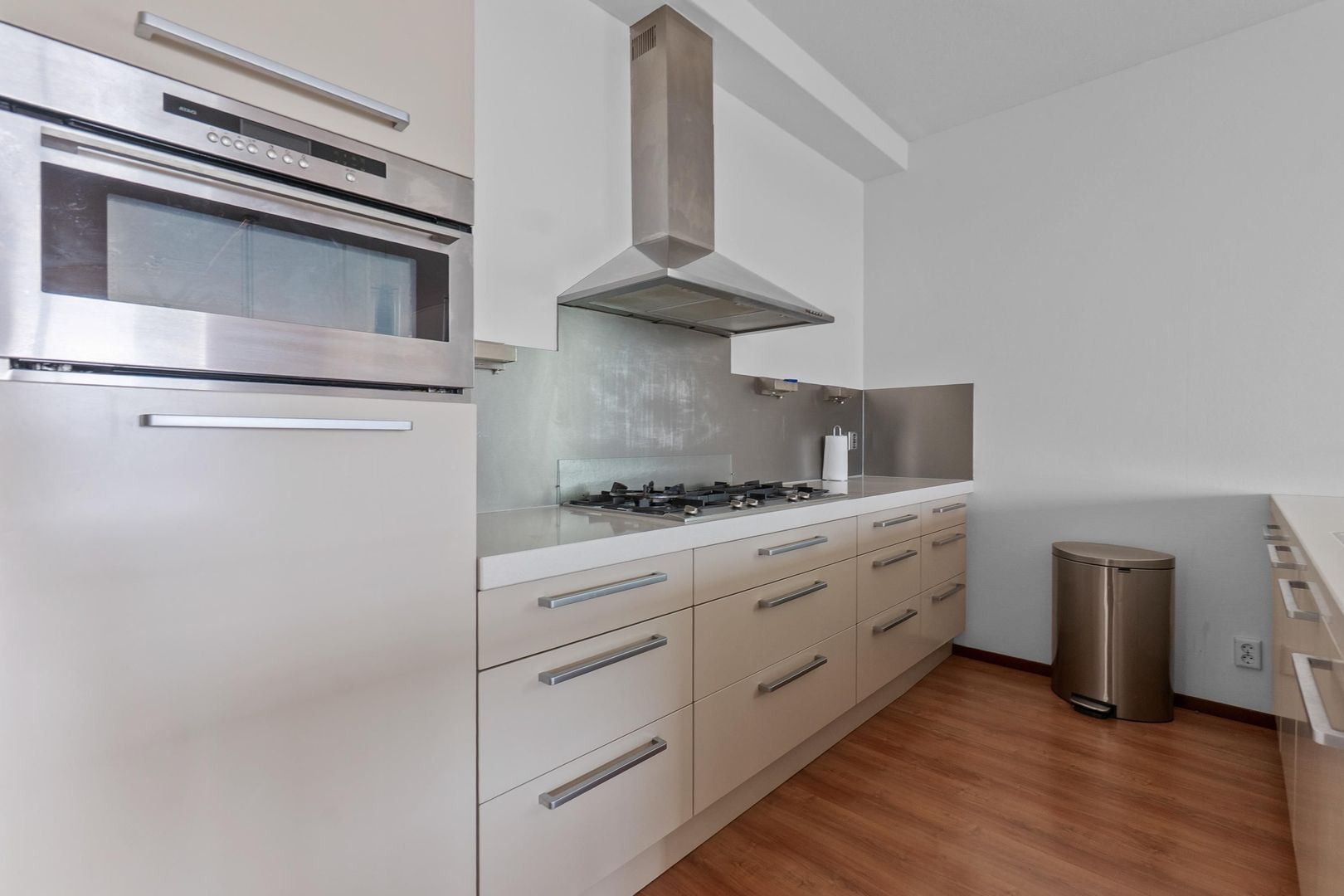 Leeghwaterkade 52, Den Haag foto-10 blur