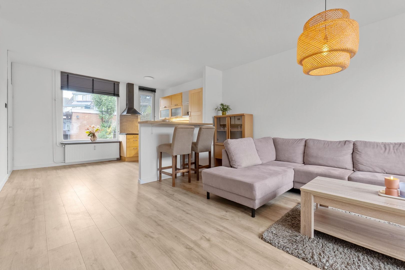 Barcelonastraat 35, Rotterdam foto-20 blur