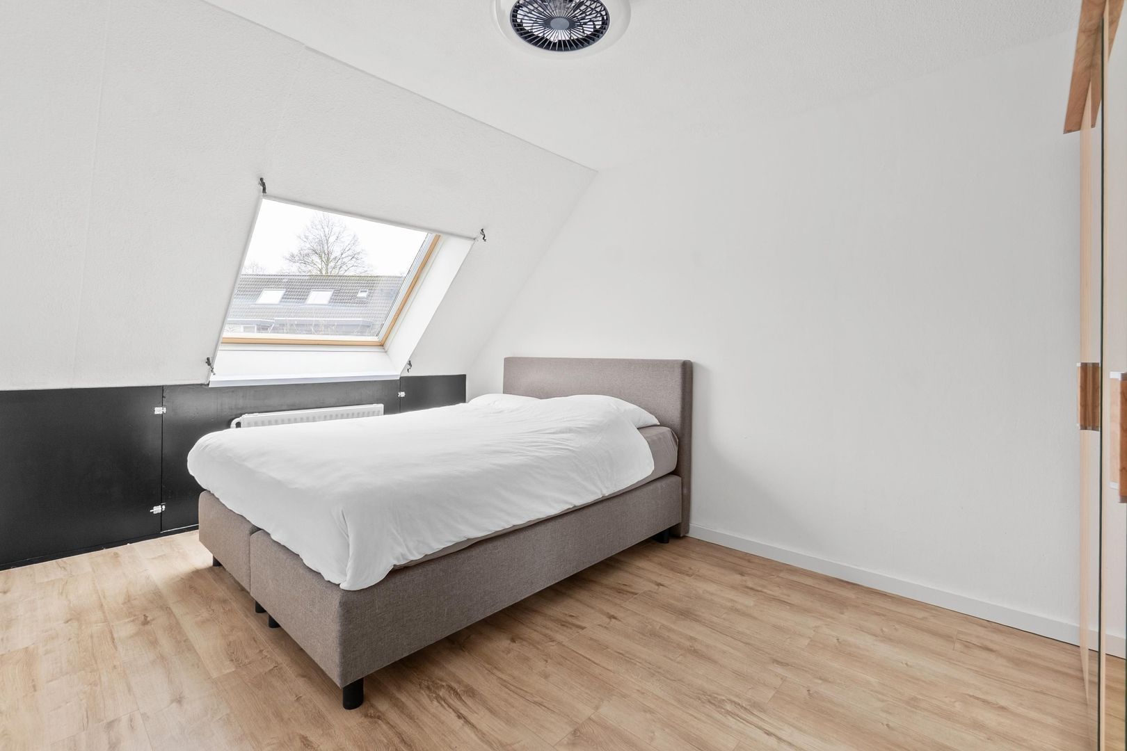 Barcelonastraat 35, Rotterdam foto-39 blur