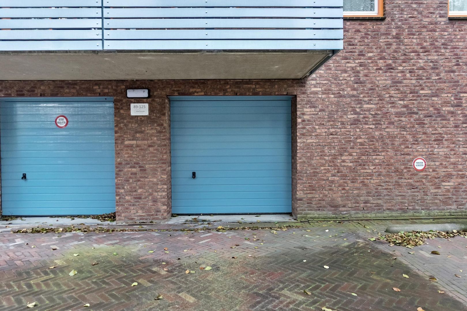 Cypergras 113, Den Haag foto-2 blur