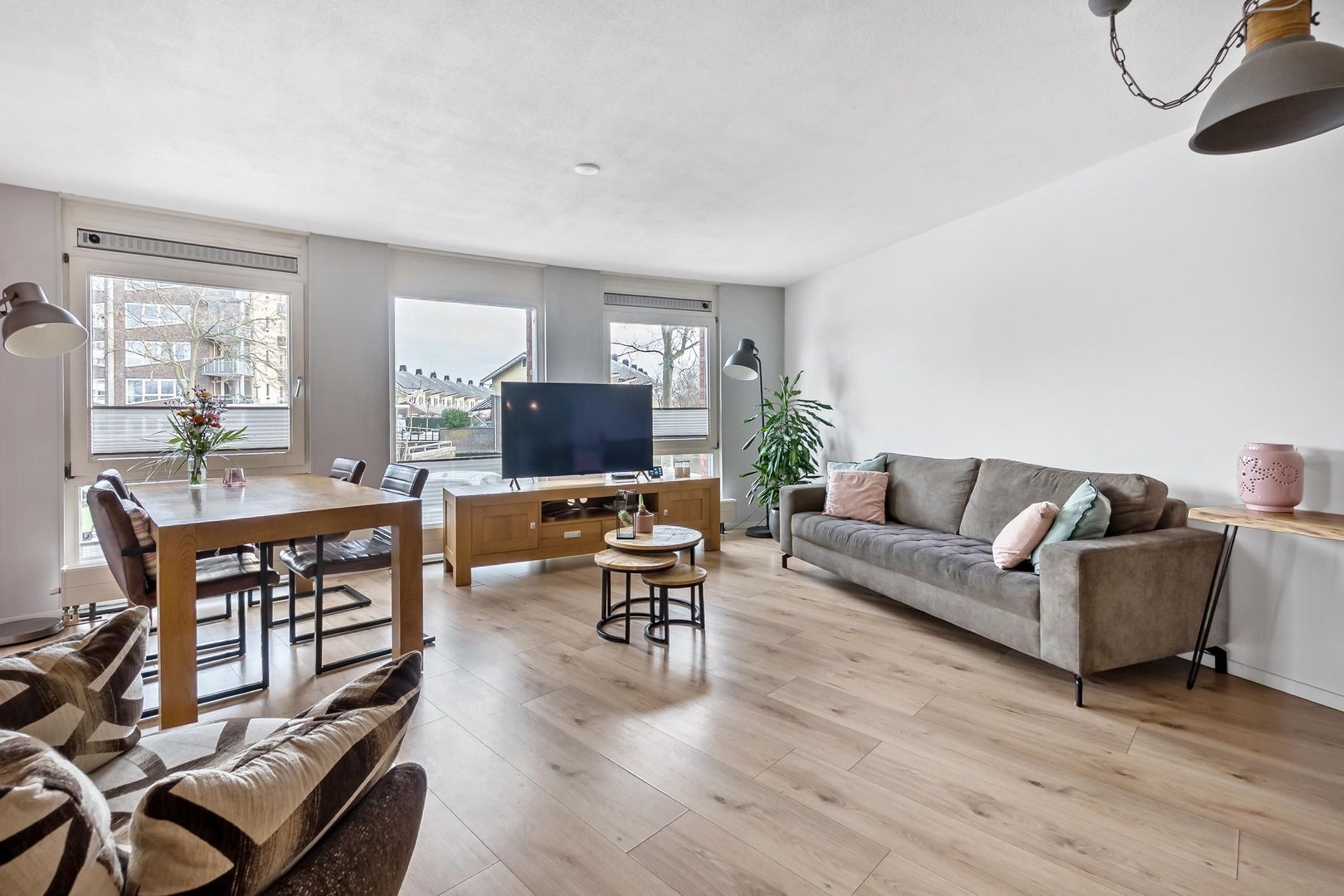 Praagsingel 81, Den Haag foto-0 blur