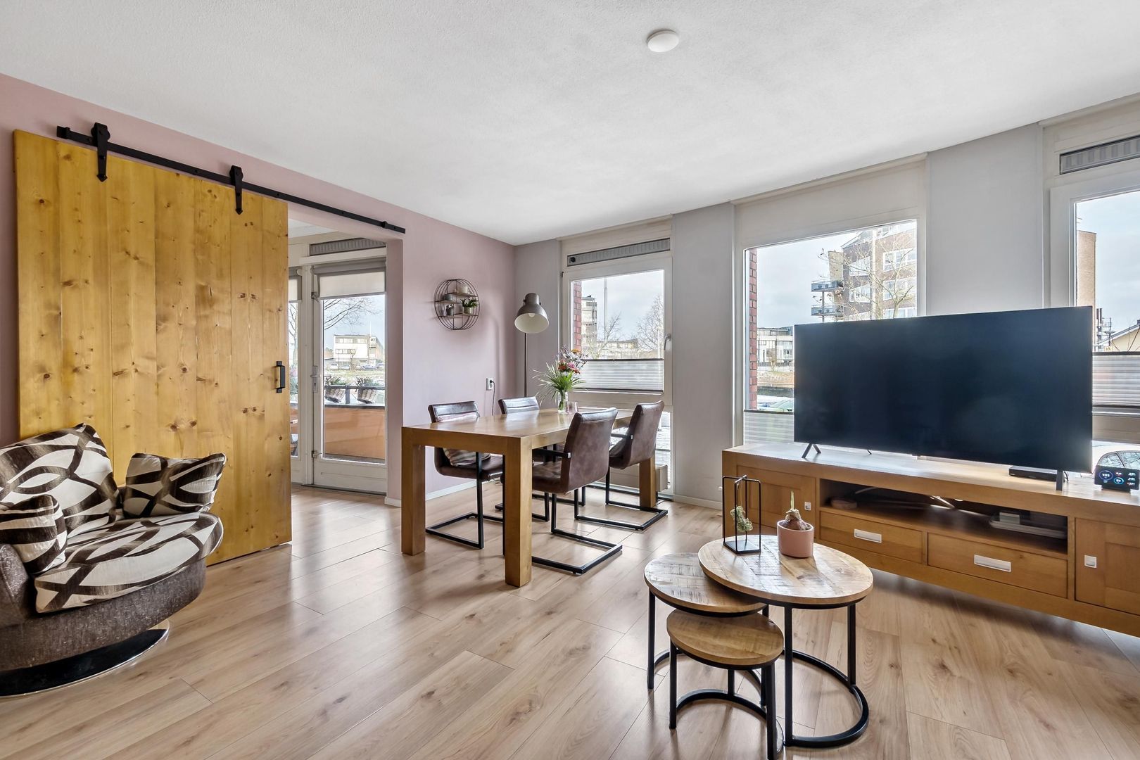 Praagsingel 81, Den Haag foto-4 blur