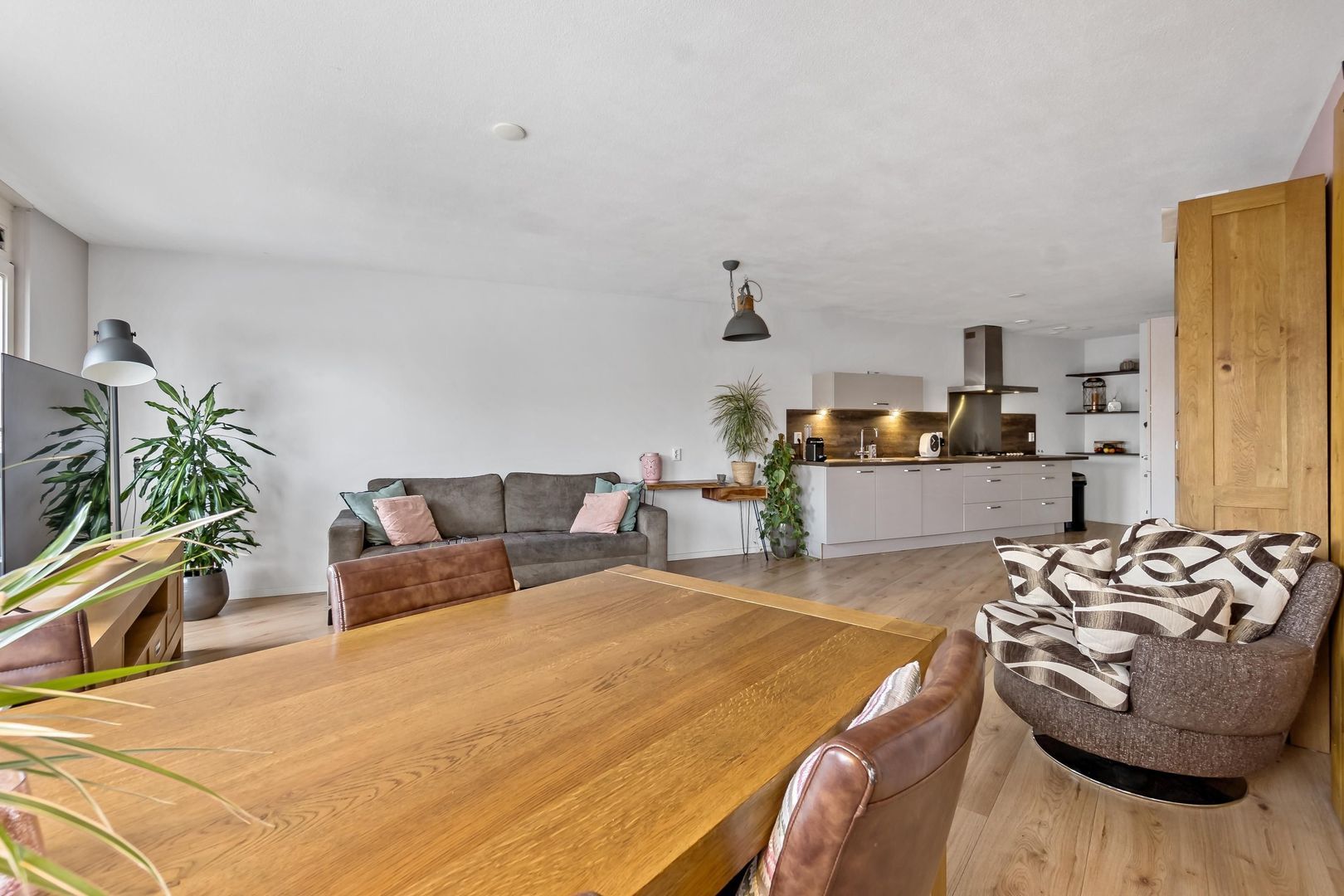 Praagsingel 81, Den Haag foto-13 blur