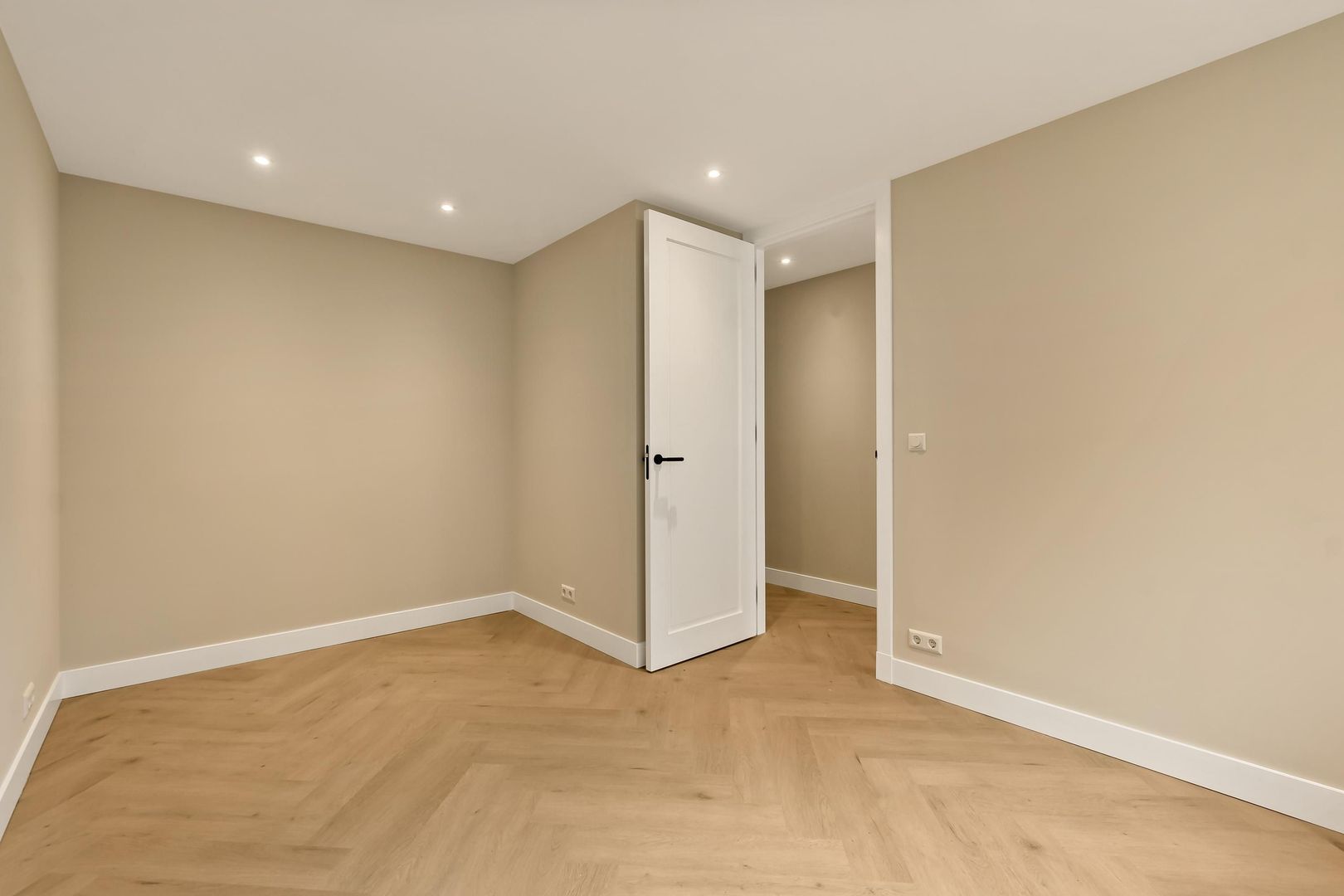 Dr. Lelykade 274 A, Den Haag foto-25 blur