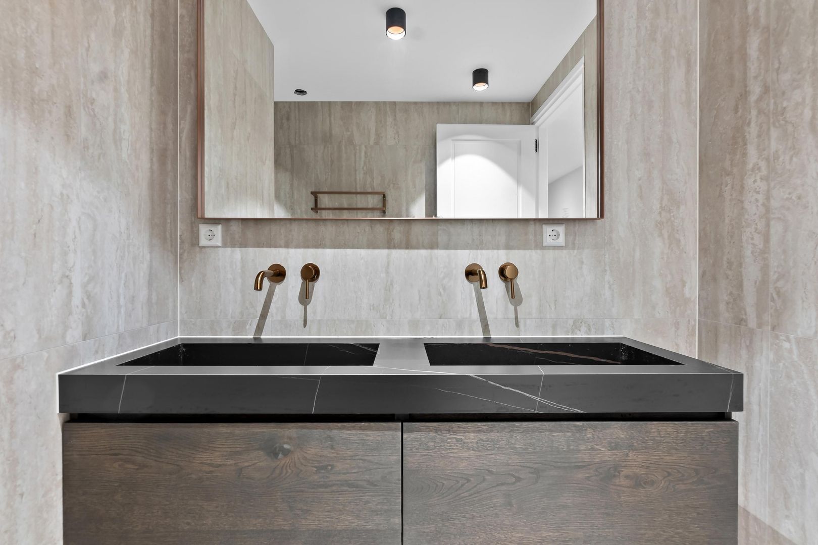 Dr. Lelykade 274 A, Den Haag foto-18 blur