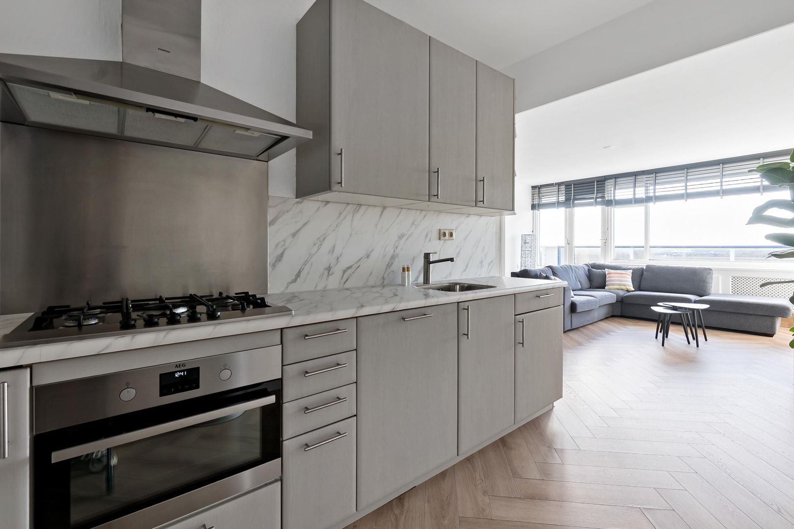 De Brink 580, Den Haag foto-20 blur