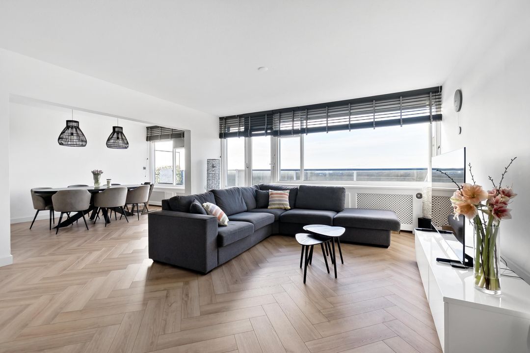 De Brink 580, Den Haag