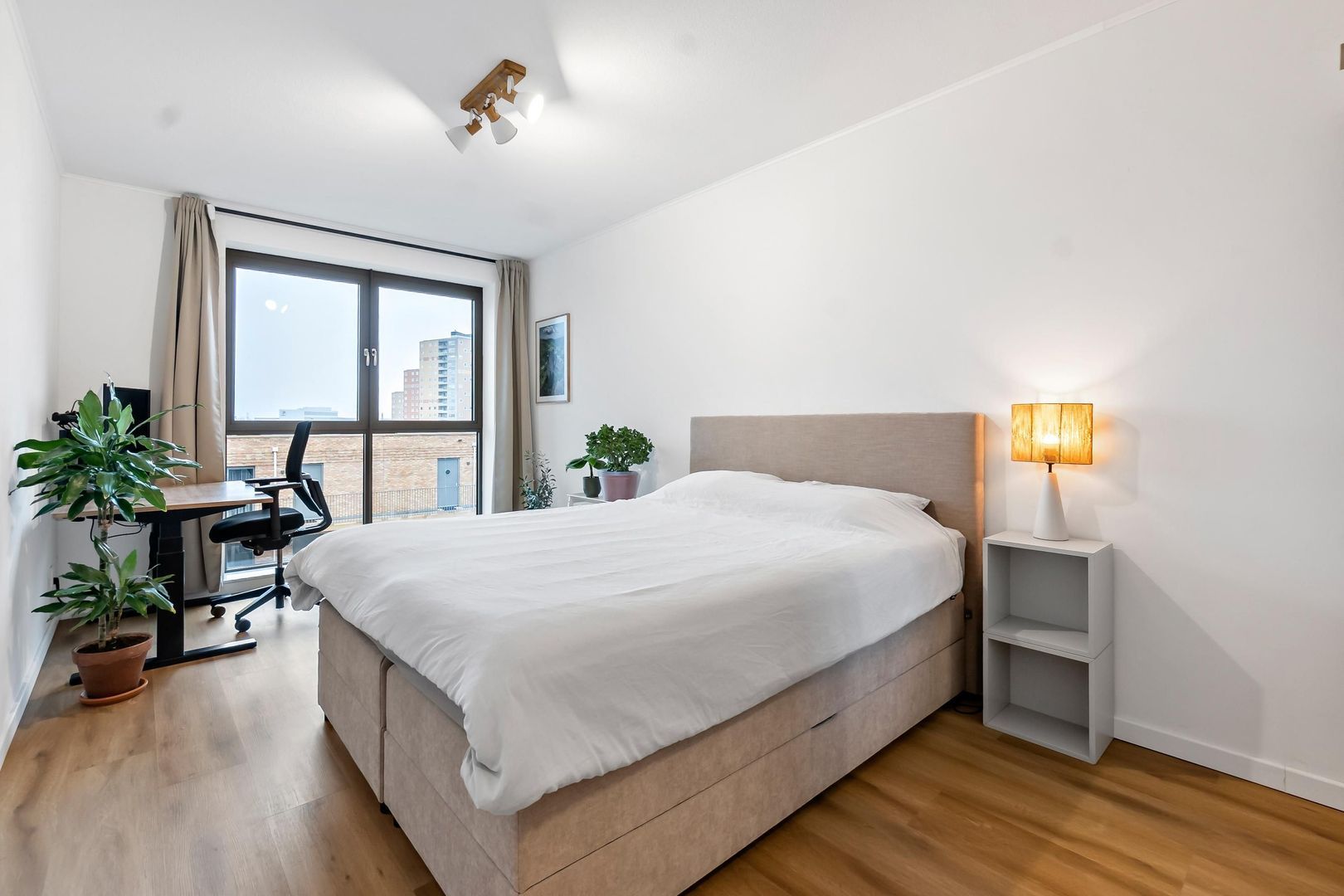 Diepeveenstraat 99, Rotterdam foto-21 blur