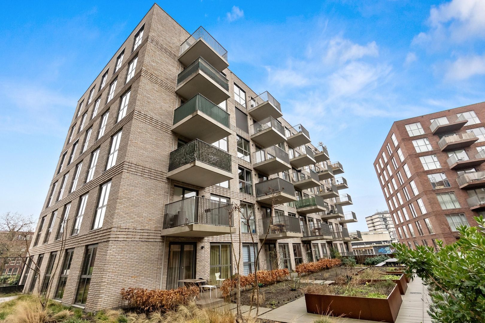 Diepeveenstraat 99, Rotterdam foto-41 blur