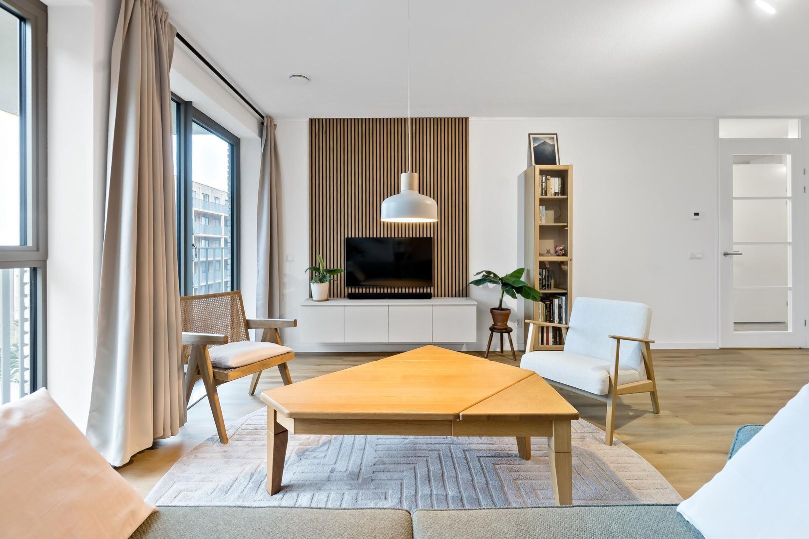 Diepeveenstraat 99, Rotterdam foto-4 blur