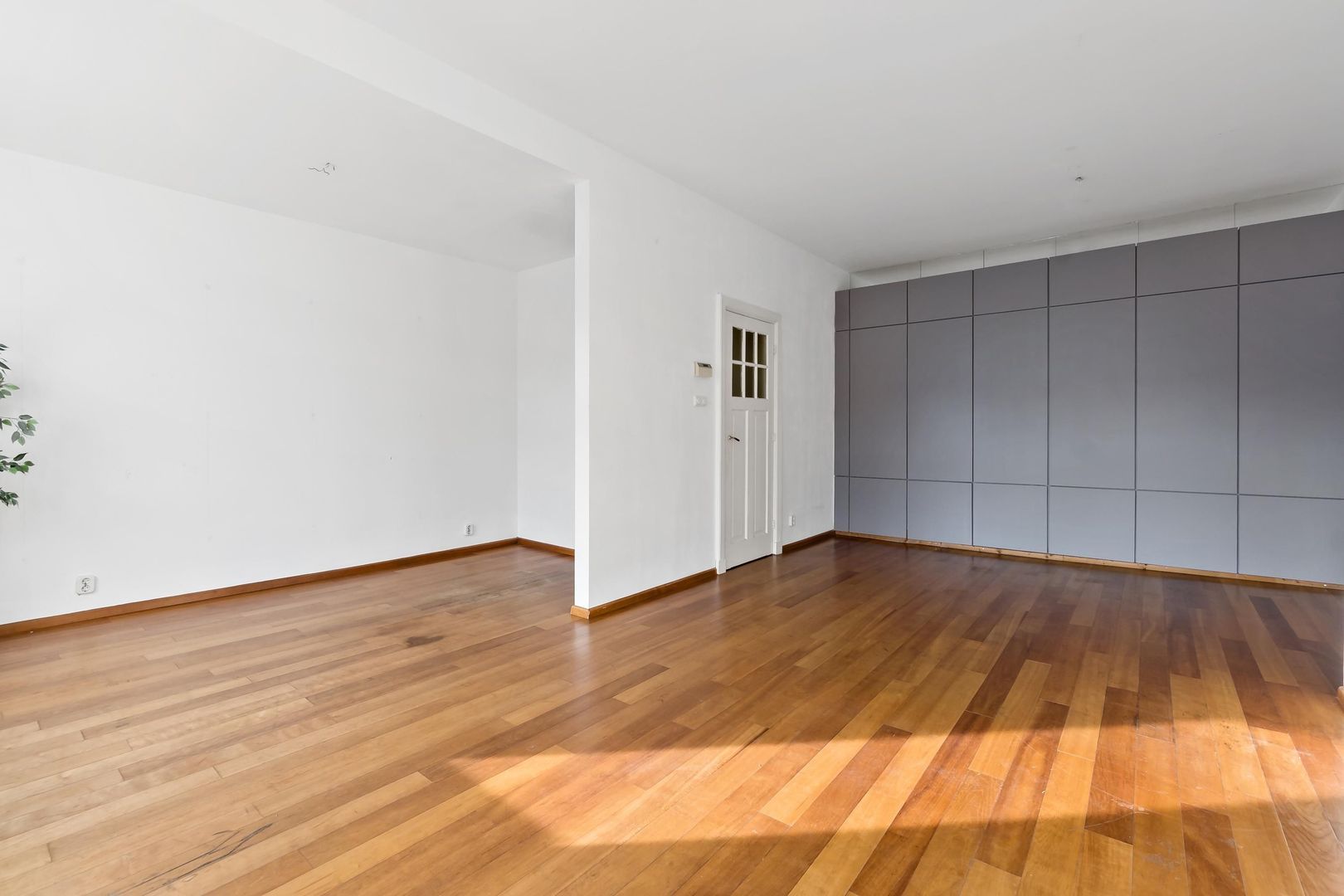 Laan van Meerdervoort 471, Den Haag foto-12 blur