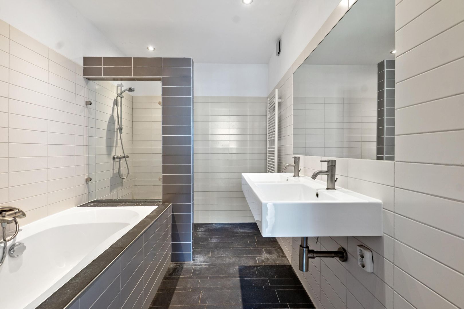 Laan van Meerdervoort 471, Den Haag foto-37 blur